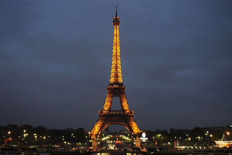 Eiffel Tower Travel Agent Alabama